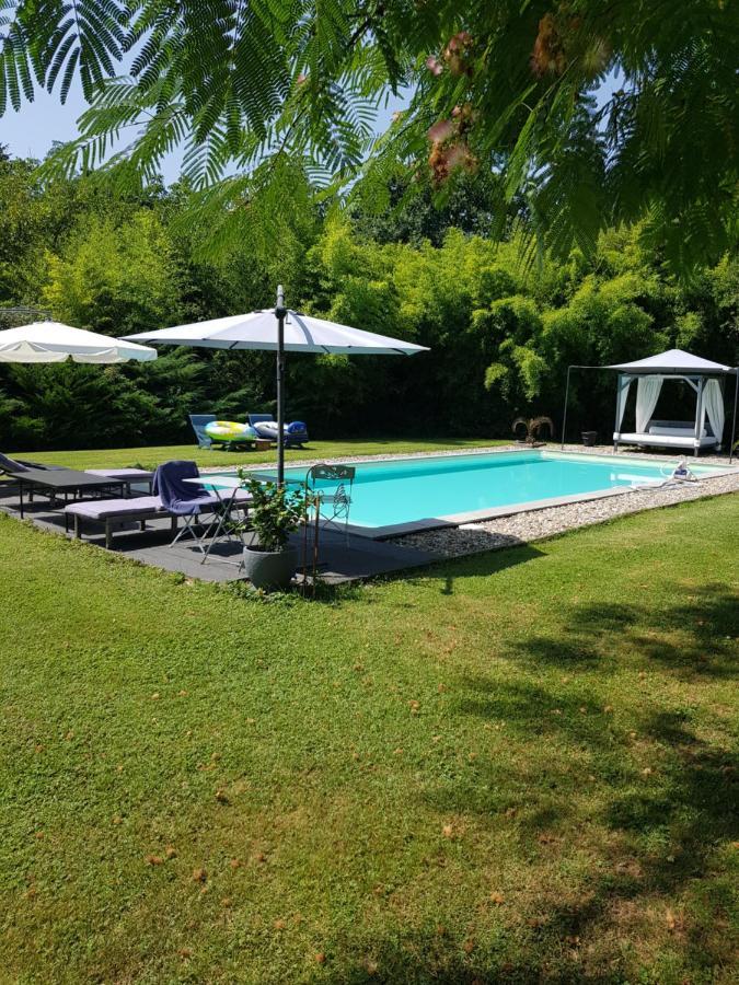 Bed and Breakfast Domaine De Baise Feugarolles Exterior foto