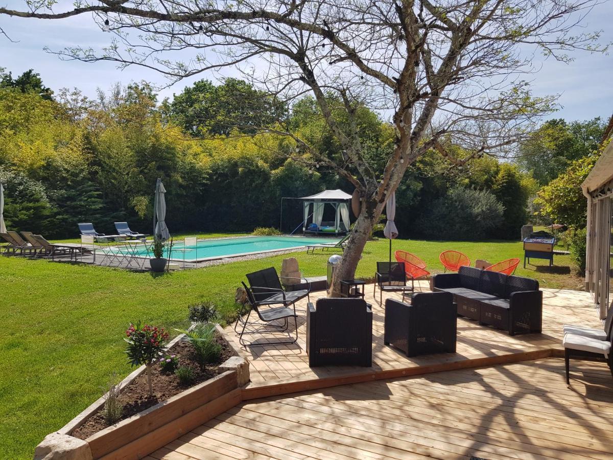 Bed and Breakfast Domaine De Baise Feugarolles Exterior foto